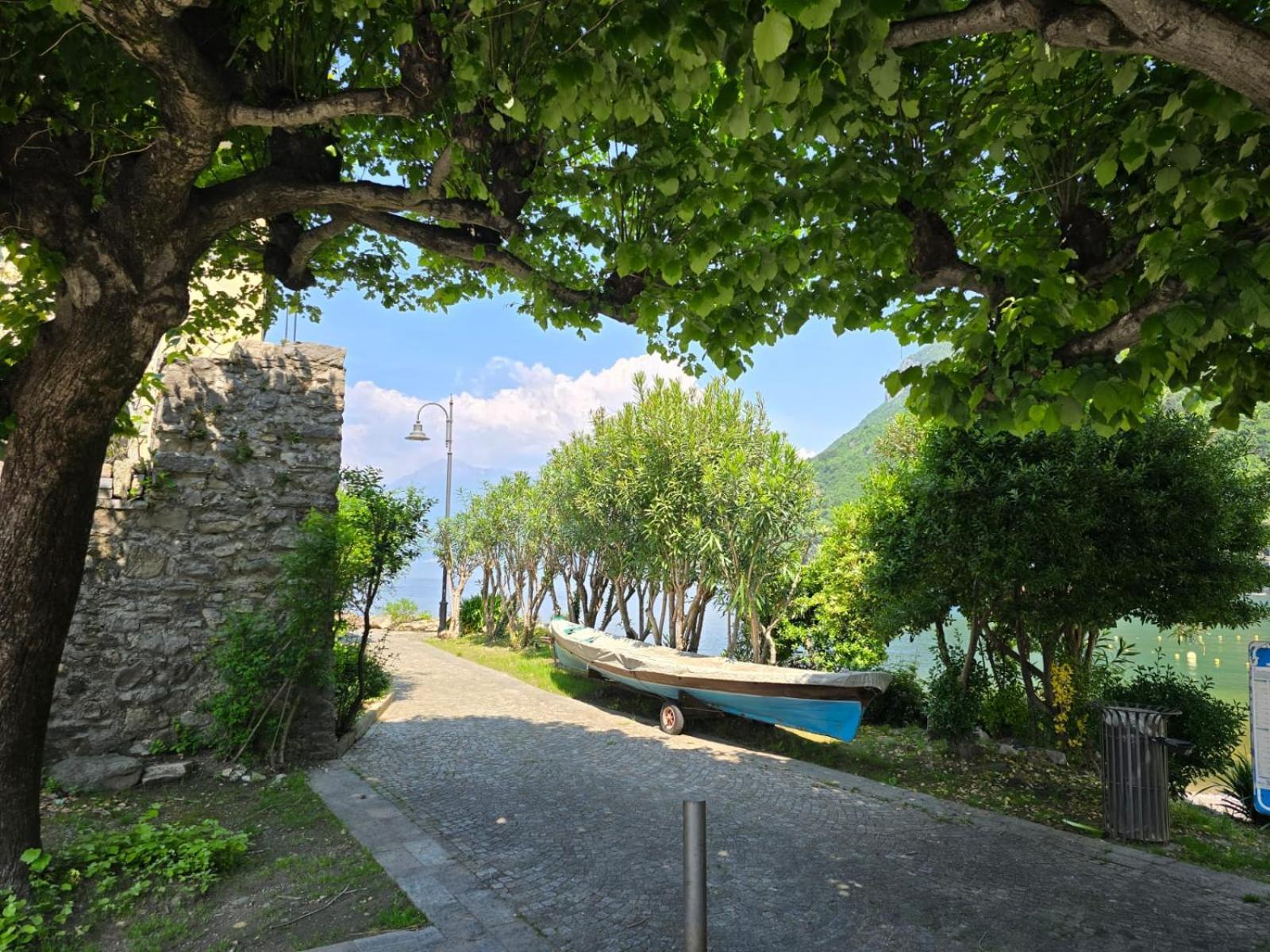 Casa Riva Bianca Lierna Villa Exterior photo